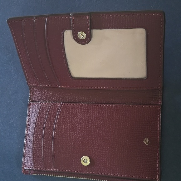 Kate SPADE bifold Wallet - Picture 4 of 13